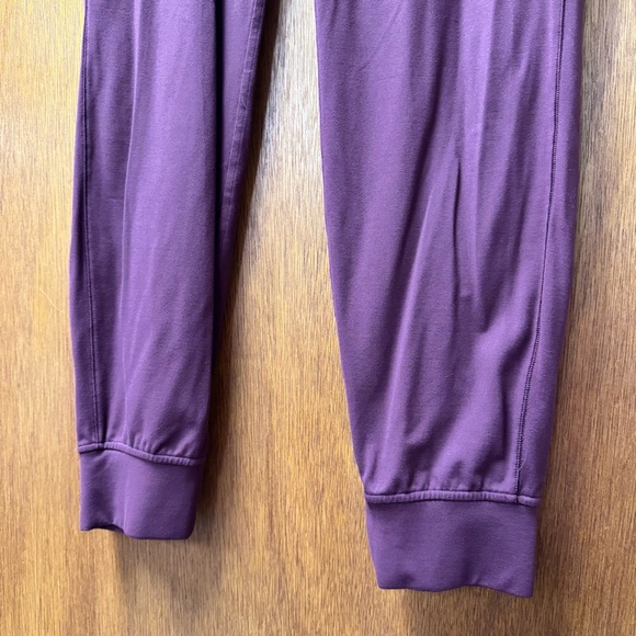 Lululemon Ready To Rulu Joggers Pants *29" Inseam Cassis Purple 10 - Picture 5 of 10